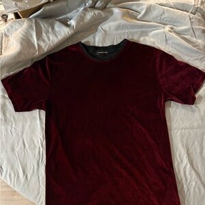 Maniere de Voir Men’s Velour (velvet?) Short Sleeve Shirt Burgundy Black Sz L